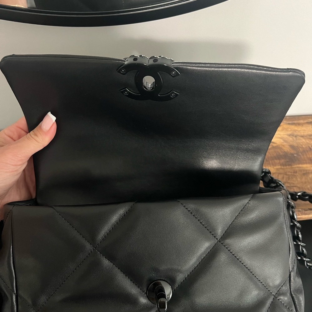 Chanel Black Quilted Leather Bag